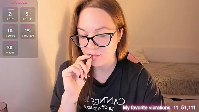 ami amour  online show from 10/26/25, 03:29