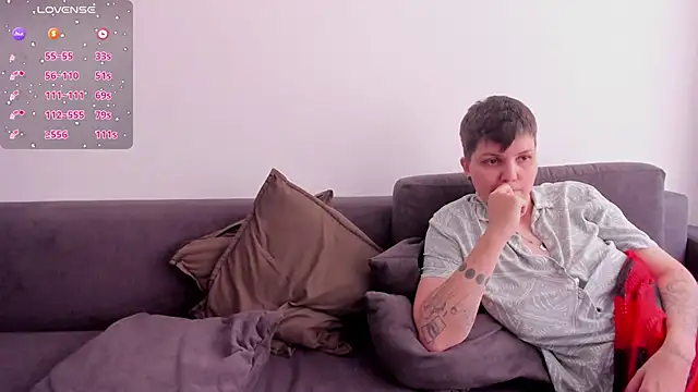 jessica tenderly online show from 04/18/26, 07:07