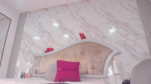 sarita rouzze online show from 11/09/25, 09:07