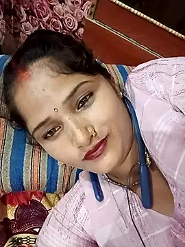 Snapshot of annaya_sweet chatting on 07/17/26, 08:32 annaya sweet online show from 07/17/26, 08:32