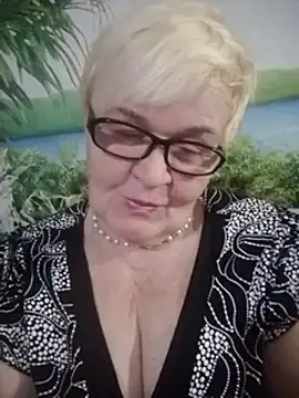 VioletSweet566 online show from 12/03/24, 04:17