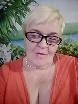 VioletSweet566 online show from 12/07/24, 06:26