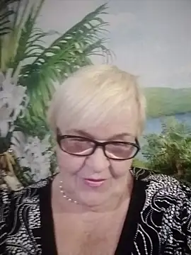 VioletSweet566 online show from 12/13/24, 09:30