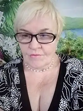 VioletSweet566 online show from 12/14/24, 12:01