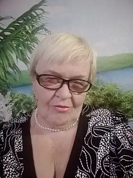 VioletSweet566 online show from 01/17/25, 09:50