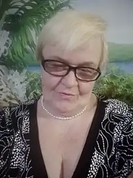 VioletSweet566 online show from 01/26/25, 03:47