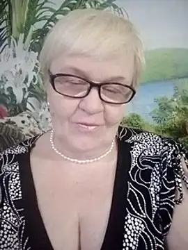 VioletSweet566 online show from 01/28/25, 10:56