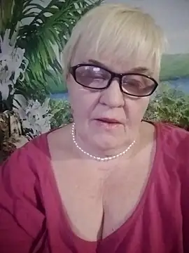 VioletSweet566 online show from 02/26/25, 06:32