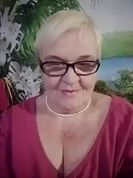 VioletSweet566 online show from 02/28/25, 11:45