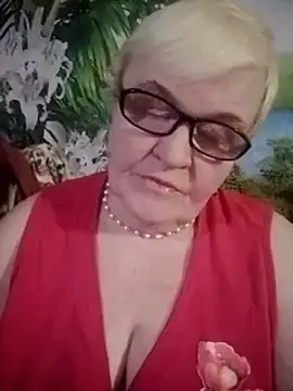 VioletSweet566 online show from 03/02/25, 07:02