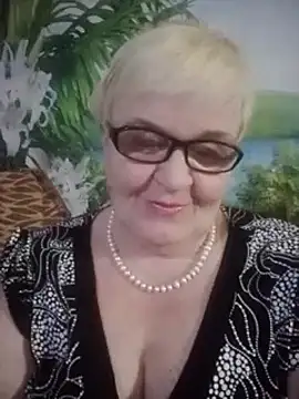 VioletSweet566 online show from 03/08/25, 02:01