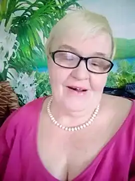 VioletSweet566 online show from 03/10/25, 01:21