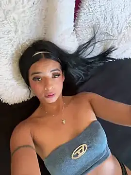 Laura fernandezII online show from 01/22/25, 05:59