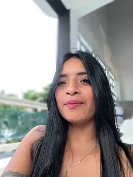 Laura fernandezII online show from 02/09/25, 10:00