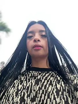 Laura fernandezII online show from 02/23/25, 12:59