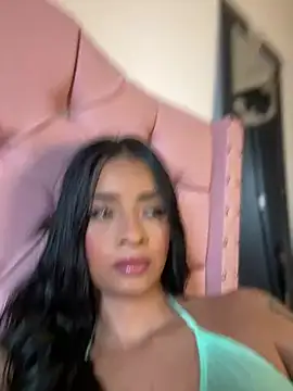 Laura fernandezII online show from 03/04/25, 03:26