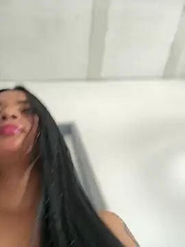 Laura fernandezII online show from 03/21/25, 07:13