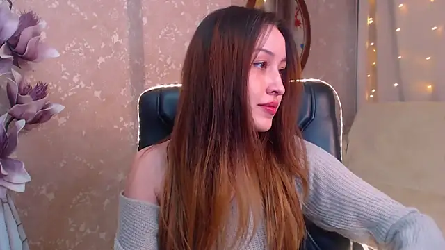 Snapshot of Ann__Cute chatting on 12/27/24, 02:54 Ann  Cute online show from 12/27/24, 02:54