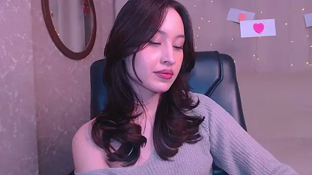 Snapshot of Ann__Cute chatting on 02/13/25, 02:20 Ann  Cute online show from 02/13/25, 02:20