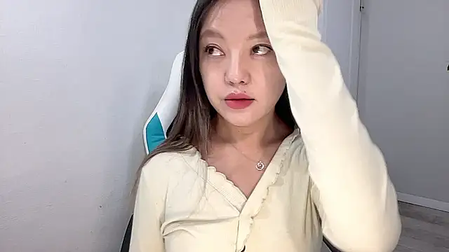 Risalynn online show from 12/07/24, 03:36