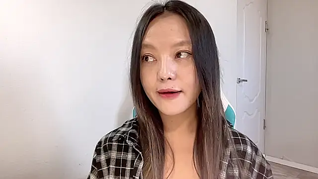 Risalynn online show from 12/09/24, 03:40