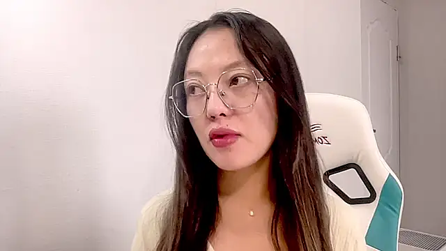 Risalynn online show from 01/16/25, 03:23