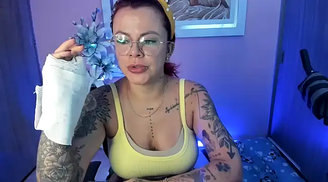 KAROL MILF online show from 01/26/25, 10:13