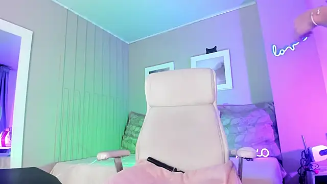 jess ox online show from 03/21/25, 08:18