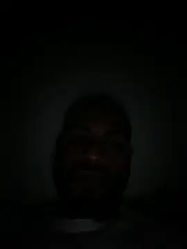 Snapshot of islandvybee55 chatting on 02/20/25, 01:57 islandvybee55 online show from 02/20/25, 01:57