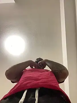 Snapshot of islandvybee55 chatting on 03/22/25, 08:51 islandvybee55 online show from 03/22/25, 08:51