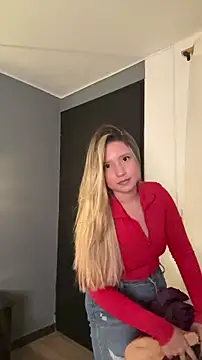 MiaPetit  online show from 12/17/25, 08:04