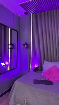 MiaPetit  online show from 03/12/26, 07:09