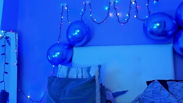 Charlotte11-11 online show from 12/17/25, 02:56