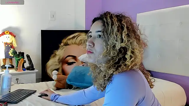 Charlotte11-11 online show from 04/22/26, 03:46