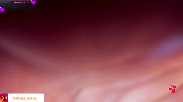 NahiaraEvans  online show from 09/24/25, 05:33