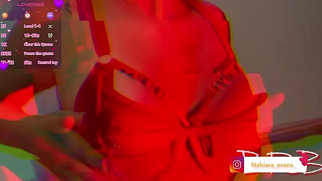 NahiaraEvans  online show from 02/20/26, 06:26