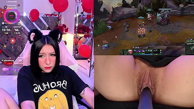 Snapshot of Nanachi_Cook chatting on 02/25/25, 09:24 Nanachi Cook online show from 02/25/25, 09:24