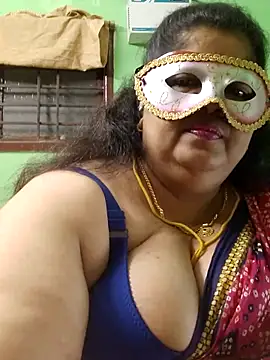 Snapshot of tamilthanushri chatting on 07/15/26, 05:51 tamilthanushri online show from 07/15/26, 05:51