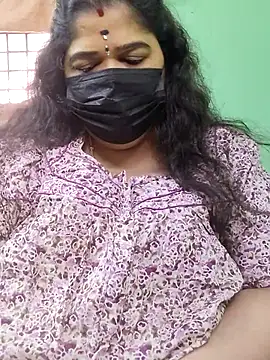 Snapshot of tamilthanushri chatting on 07/23/26, 07:39 tamilthanushri online show from 07/23/26, 07:39