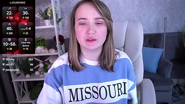 LolaBloomm online show from 01/16/25, 03:56