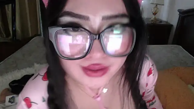 cutie sakura online show from 03/01/25, 07:48