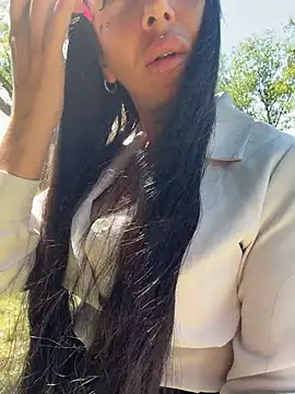 Snapshot of cicciolina chatting on 05/19/26, 12:11 cicciolina online show from 05/19/26, 12:11
