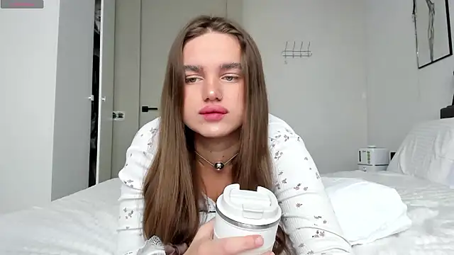 Snapshot of aesthetics__tease chatting on 03/17/25, 01:57 aesthetics tease online show from 03/17/25, 01:57