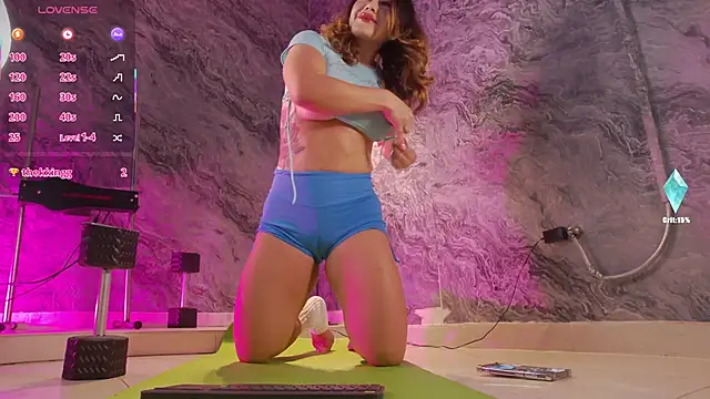 Snapshot of GabrielaGreco chatting on 02/01/25, 10:13 GabrielaGreco online show from 02/01/25, 10:13