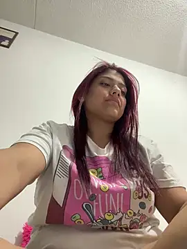 Snapshot of Aprilsmith2 chatting on 12/18/24, 04:09 Aprilsmith2 online show from 12/18/24, 04:09