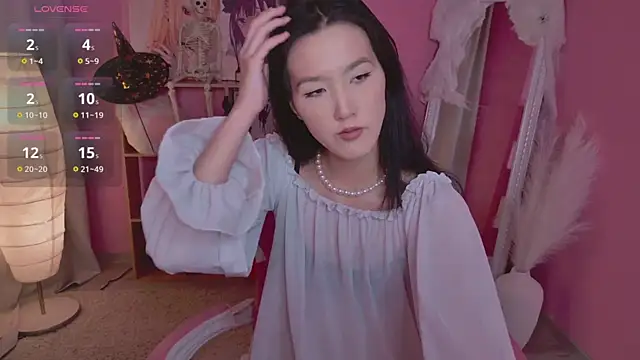 CarrieAmber online show from 10/25/25, 02:02