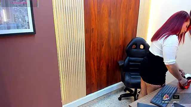 VickyJohnson1 online show from 02/06/25, 11:48