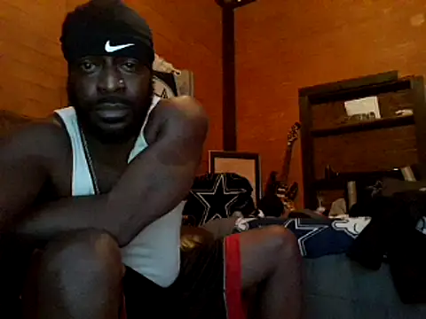 Snapshot of SukItSlo444 chatting on 01/20/25, 02:01 SukItSlo444 online show from 01/20/25, 02:01