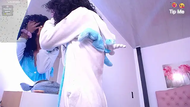 abigail f00x online show from 10/06/25, 12:35