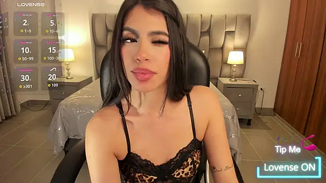 Snapshot of sarita_evanss chatting on 05/16/26, 12:07 sarita evanss online show from 05/16/26, 12:07